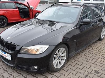 Gebraucht BMW 318 Comfort Edition 143 PS (105 kW) 2009 Schwarz Kombi