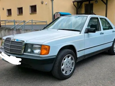 Gebraucht Mercedes 190 102 PS (75 kW) 1988 Limousine