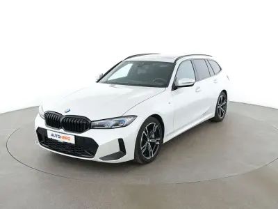 Gebraucht BMW 330 M Sport 286 PS (210 kW) 2023 Weiß Kombi