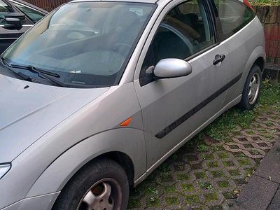 Gebraucht Ford Focus 2002 Grau Kleinwagen