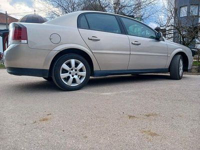 Gebraucht Opel Vectra Elegance 101 PS (74 kW) 2005 Silber Limousine