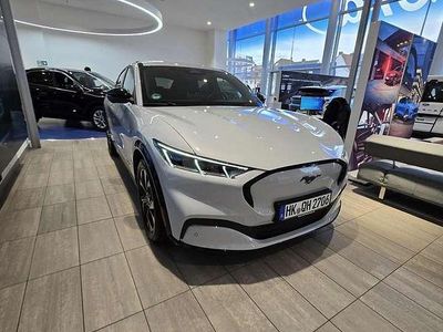 Gebraucht Ford Mustang Mach-E Premium 197 kW (269 PS) 2022 Weiß SUV