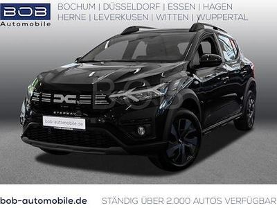 Dolomitgrau (grau) Gebraucht 2025 Dacia Sandero Expression Kleinwagen | 17.333 € (Guter Preis)