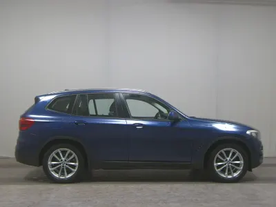Gebraucht BMW X3 Advantage 184 PS (135 kW) 2019 Blau SUV