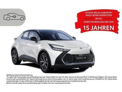 Neu Toyota C-HR Team 223 PS (164 kW) 2025 Platinum white pearl mc (089)/ SUV