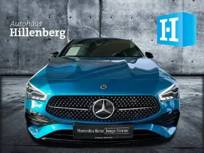 Gebraucht Mercedes CLA200 Edition 163 PS (119 kW) 2024 Blau Limousine