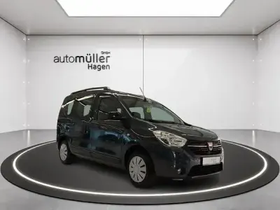 Gebraucht Dacia Dokker Comfort 102 PS (75 kW) 2020 Grau comete Van / Kleinbus