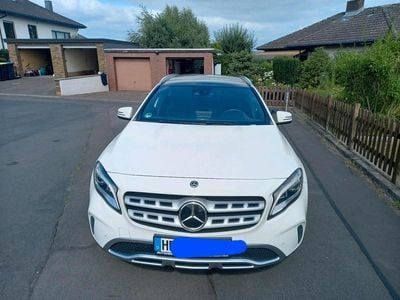 Mercedes GLA180
