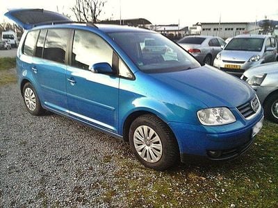 Blau Gebraucht 2006 VW Touran Highline Van / Kleinbus | 2.700 € (Teuer)