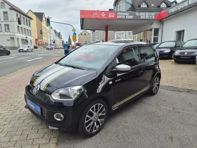 Gebraucht VW up! move up! 60 PS (44 kW) 2016 Weiß Kleinwagen