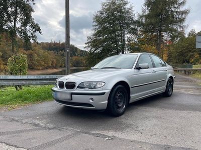 Gebraucht BMW 316 116 PS (85 kW) 2003 Silber Limousine