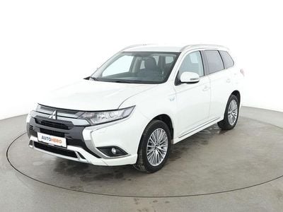 Gebraucht Mitsubishi Outlander P-HEV Spirit 82 PS (60 kW) 2021 Weiß SUV