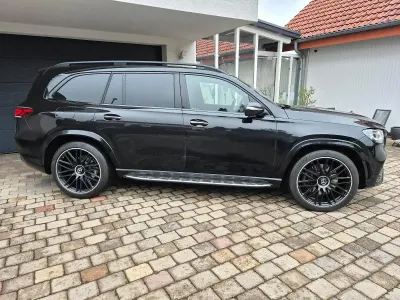Gebraucht Mercedes GLS400 AMG 330 PS (242 kW) 2023 Schwarz SUV