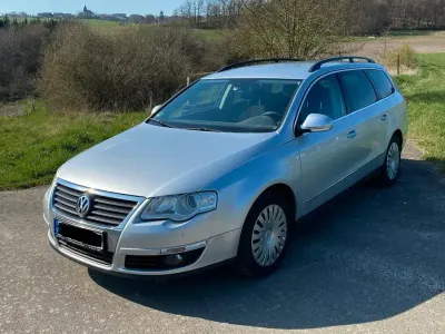 Gebraucht VW Passat 140 PS (102 kW) 2009 Silber Kombi