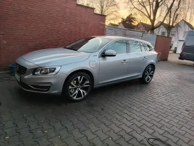 Gebraucht Volvo V60 288 PS (211 kW) 2013 Silber Kombi