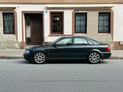 Usata Audi A4 150 CV (110 kW) 1996 Nero Berlina