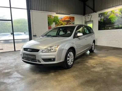 Gebraucht Ford Focus Style 101 PS (74 kW) 2007 Silber Limousine