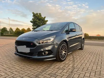 Używany Ford S-MAX ST-Line 190 KM (139 kW) 2019 Niebieski Minivan