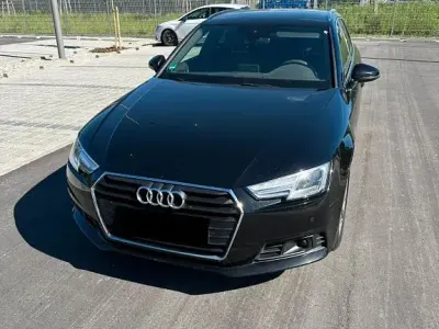 Gebraucht Audi A4 Ambiente 150 PS (110 kW) 2018 Schwarz Kombi