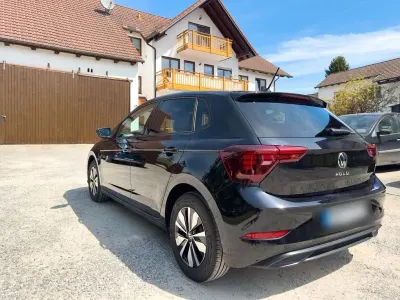 Gebraucht VW Polo Move 95 PS (69 kW) 2023 Schwarz Kleinwagen