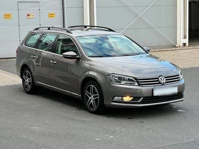 Gebraucht VW Passat 170 PS (125 kW) 2011 Braun Kombi