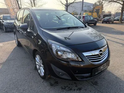 Gebraucht Opel Meriva Innovation 120 PS (88 kW) 2011 Schwarz Van / Kleinbus