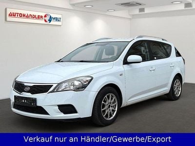 Gebraucht Kia Ceed 90 PS (66 kW) 2011 Weiß Kleinwagen