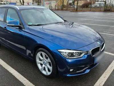 Usata BMW 320 Efficient Dynamics 163 CV (119 kW) 2018 Blu Station wagon
