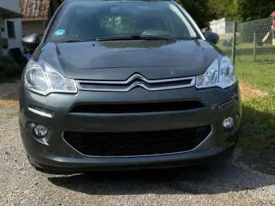 Gebraucht Citroën C3 SELECTION 82 PS (60 kW) 2016 Grau Kleinwagen