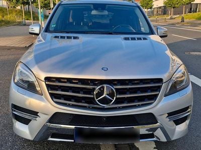 Gebraucht Mercedes ML350 AMG line 258 PS (189 kW) 2014 Silber SUV