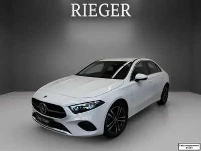 Gebraucht Mercedes A200 Progressive 163 PS (119 kW) 2025 Unilack polarweiß Limousine