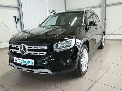 Mercedes GLB220