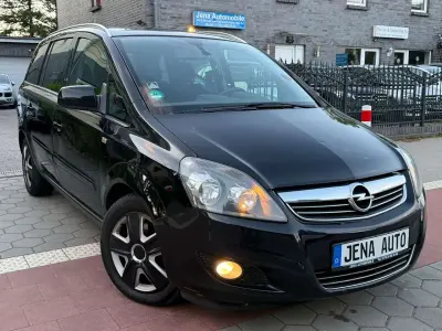 Gebraucht Opel Zafira Edition 116 PS (85 kW) 2011 Schwarz Van / Kleinbus