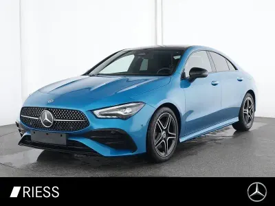 Gebraucht Mercedes CLA200 AMG 150 PS (110 kW) 2024 Metalliclack hyperblau Coupé