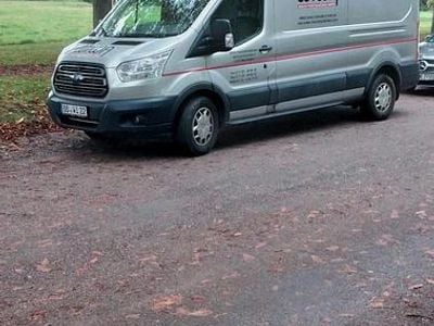 Gebraucht Ford Transit 130 PS (95 kW) 2018 Silber Van / Kleinbus