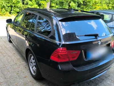Gebraucht BMW 318 M Sport 143 PS (105 kW) 2010 Schwarz Kombi