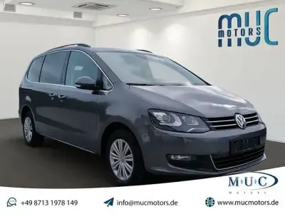 Gebraucht VW Sharan Comfortline 150 PS (110 kW) 2022 Indiumgrau metallic Van / Kleinbus