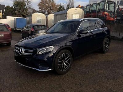 Gebraucht Mercedes GLC250 AMG line 204 PS (150 kW) 2018 Blau SUV