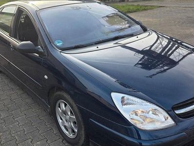 Blau Gebraucht 2002 Citroën C5 Limousine | 2.000 €