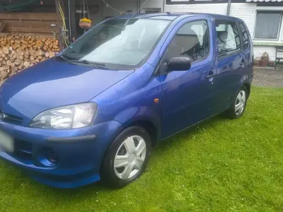 Gebraucht Daihatsu YRV 87 PS (63 kW) 2005 Van / Kleinbus
