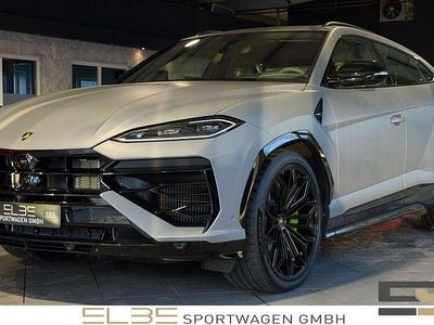 Grau Neu 2026 Lamborghini Urus SUV | 332.010 € (Etwas zu teuer)