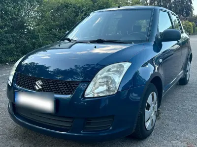 Gebraucht Suzuki Swift 92 PS (67 kW) 2009 Blau Kleinwagen