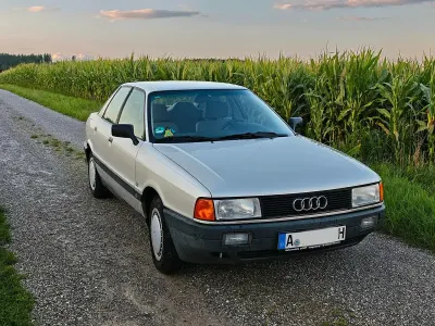 Gebraucht Audi 80 90 PS (66 kW) 1989 Silber Limousine