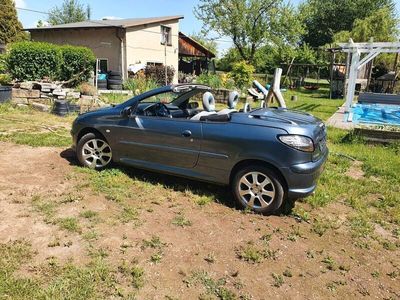 gebraucht Peugeot 206 CC Cabrio