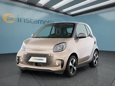 Gebraucht Smart ForTwo Coupé Passion 60 kW (82 PS) 2024 Gold Kleinwagen