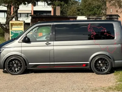 Gebraucht VW Multivan Edition 150 PS (110 kW) 2020 Grau Van / Kleinbus