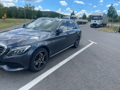 Gebraucht Mercedes C250 Avantgarde 204 PS (150 kW) 2015 Grau Kombi