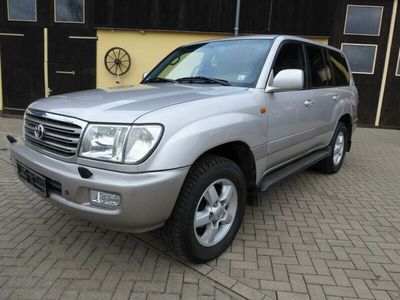 Gebraucht Toyota Land Cruiser Executive 238 PS (175 kW) 2003 Silber metallic SUV