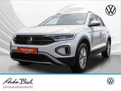 Gebraucht VW T-Roc Life 116 PS (85 kW) 2024 Pure white SUV