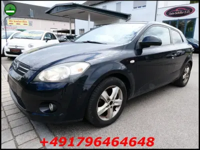 Gebraucht Kia Ceed 109 PS (80 kW) 2008 Schwarz Kleinwagen
